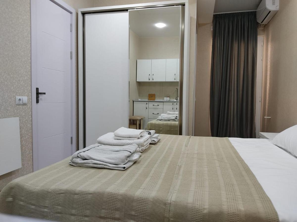 Pushkin Street Pearl Hotel Kutaisi Exterior photo